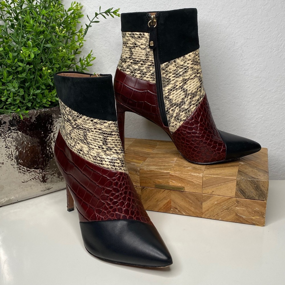 BCBG MAXAZRIA Anna Mixed Leather Stiletto Ankle Boots‎ Black Burgandy Snake Sz 9